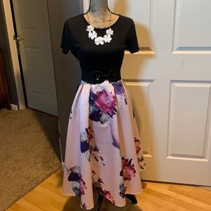 Black and floral short sleeve a line dress